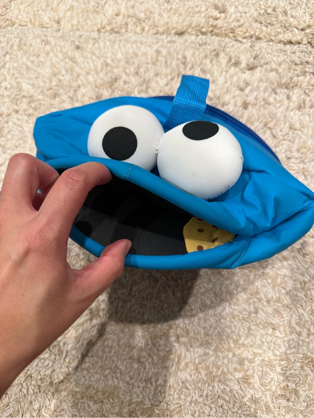 Vintage 1998 Sesame Street Cookie Monster Bag-The First Years 3D Eyes